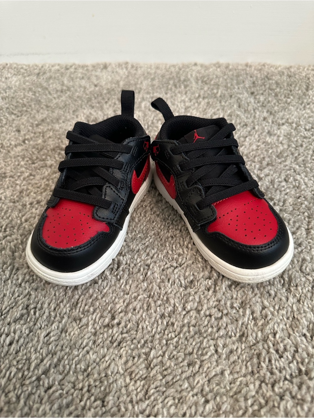 Jordan Kids' Low Top Sneakers - Black/Red